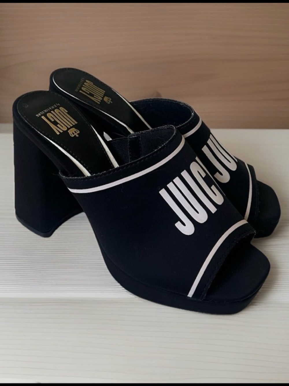 Juicy By Juicy Couture “Juicy Girly" platform sandals|Black White ~7.5